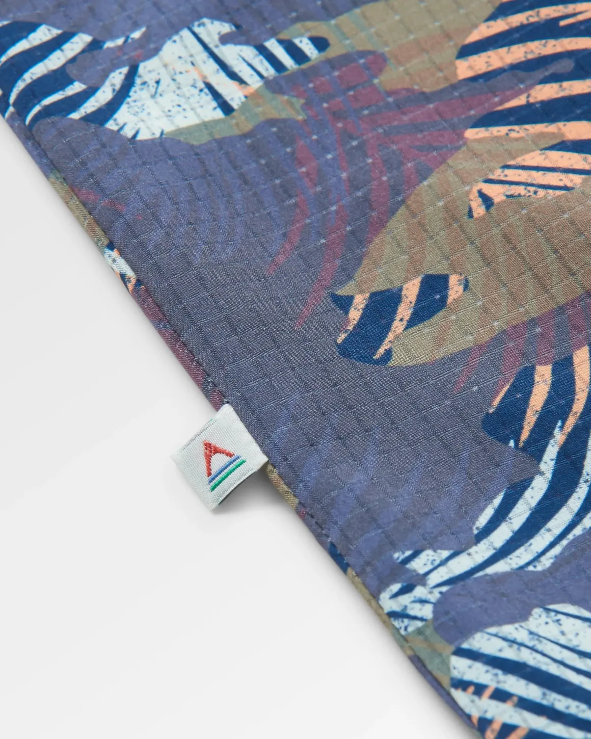 365 Recycled Active Shirt - Palm Camo Apricot