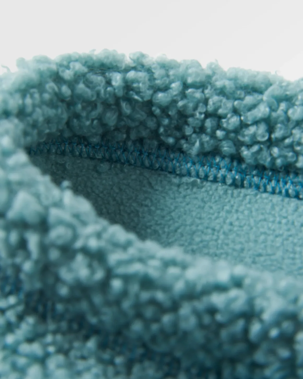 Ash Recycled Sherpa Fleece Neck Gaiter - Arctic