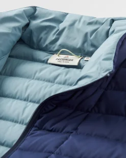 Ashland Down Recycled Vest - Rich Navy/Pear Green