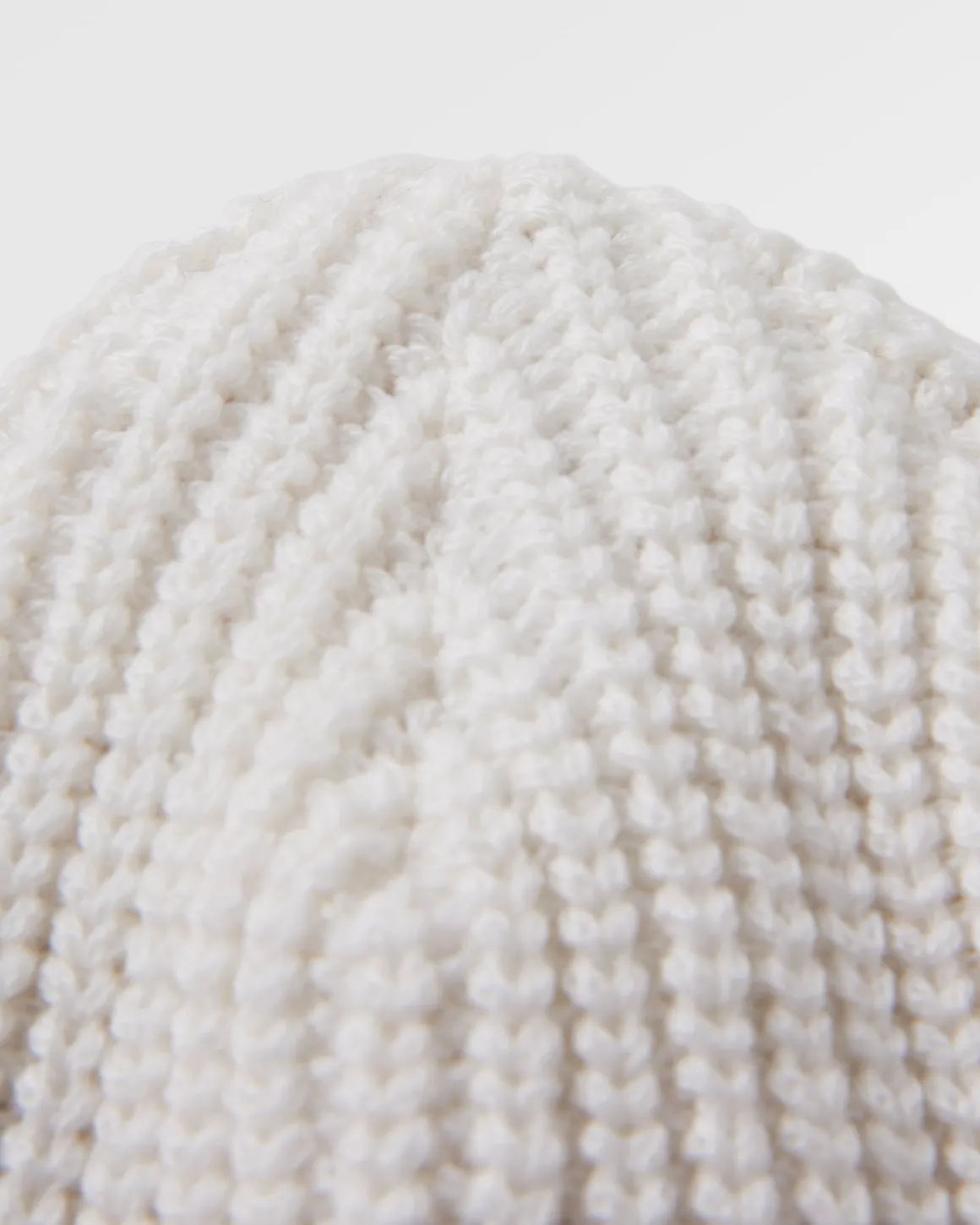 Beechwood Fleece Lined Recycled Beanie - Vintage White