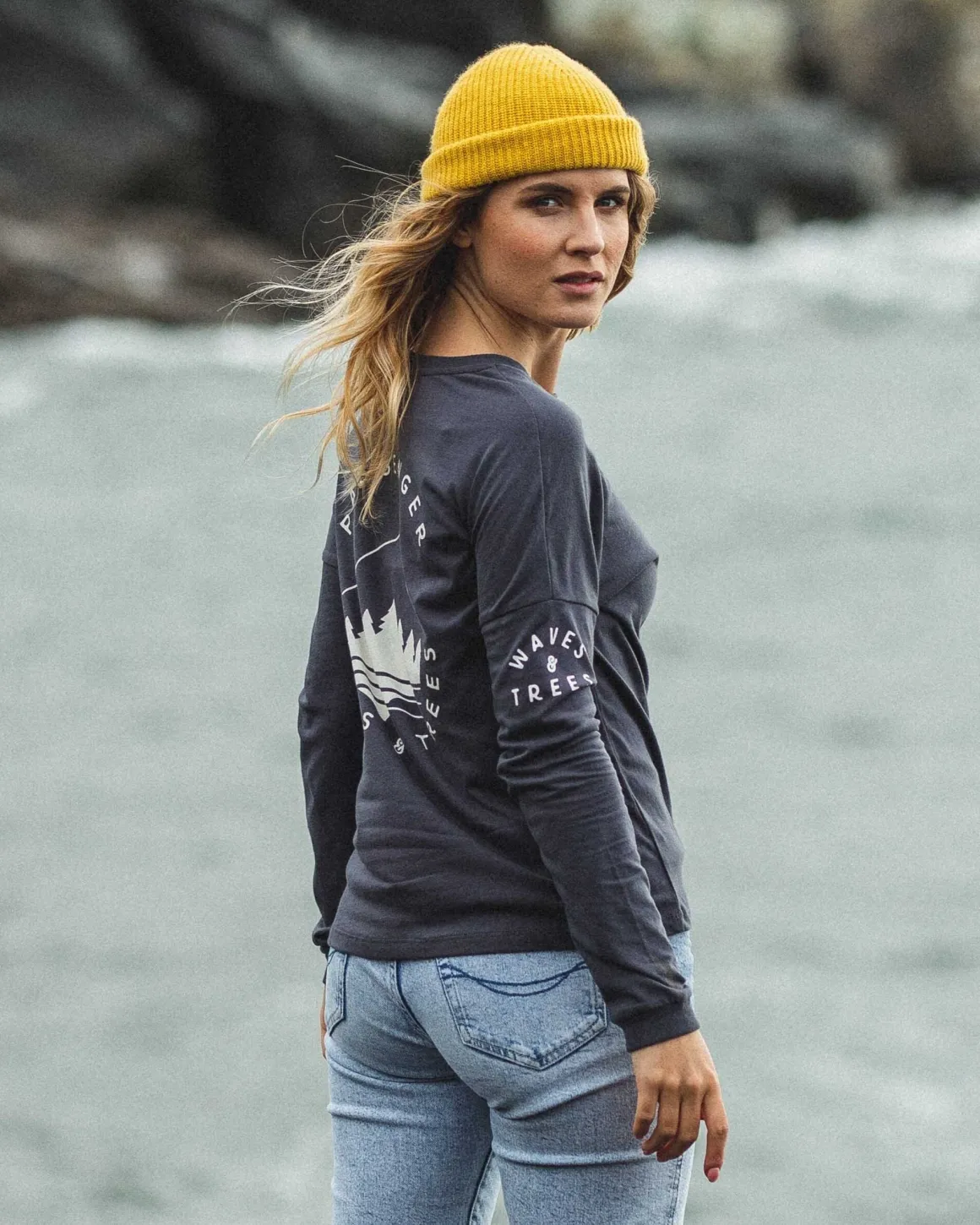 Big Leaf Recycled Long Sleeve T-Shirt - Faded Black