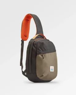 Boondocker Recycled Sling 8L - True Black/ Khaki Green