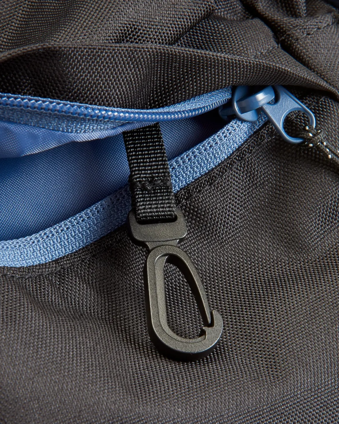 Boondocker Recycled Sling 8L - Black