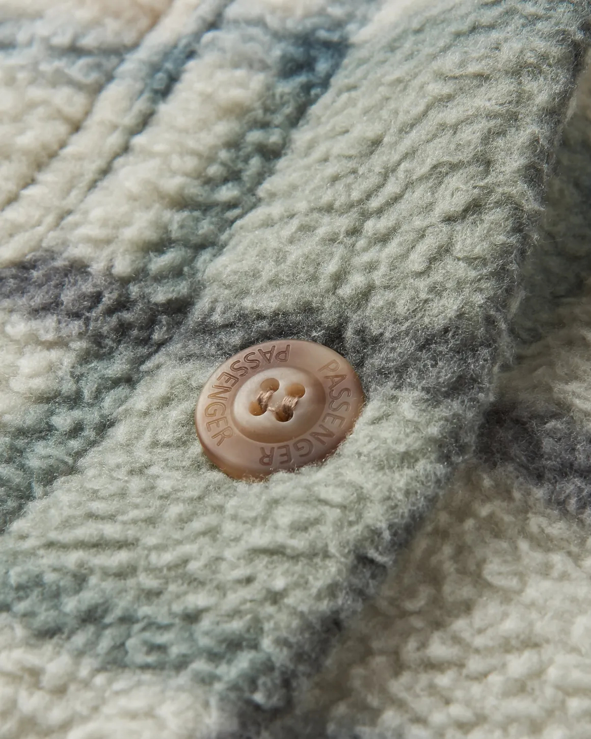 Cloudy Recycled Sherpa Fleece Shirt - Pistachio Check