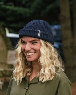 Compass Recycled Beanie - Rich Navy