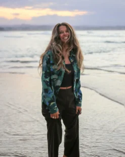 Coral Organic Cotton Long Sleeve Shirt - Alpine Camo Rain Forest