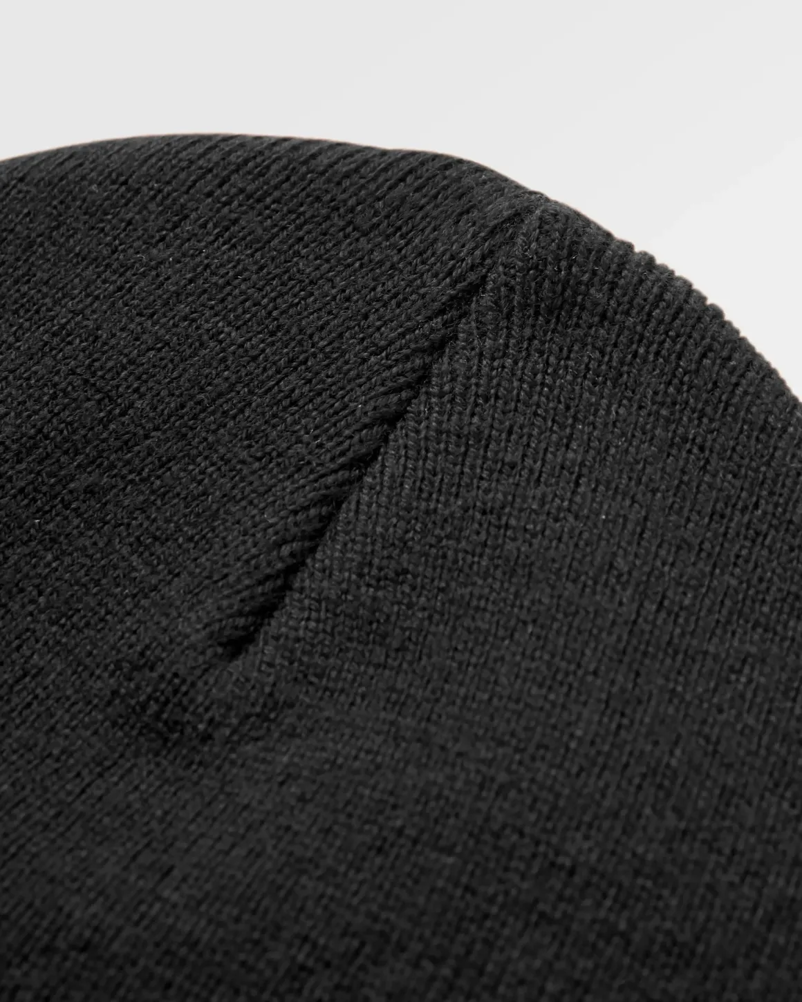 Core Recycled Acrylic High-Top Beanie - Black