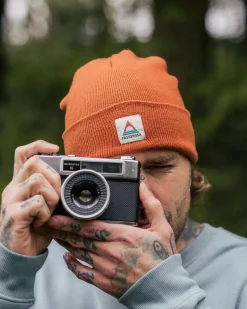 Core Recycled Low-Top Beanie - Burnt Orange