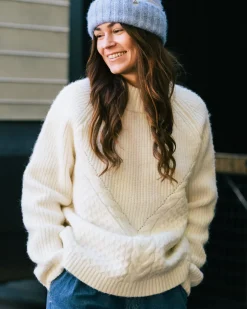 Cozy Cable Recycled Knitted Sweater - Off White