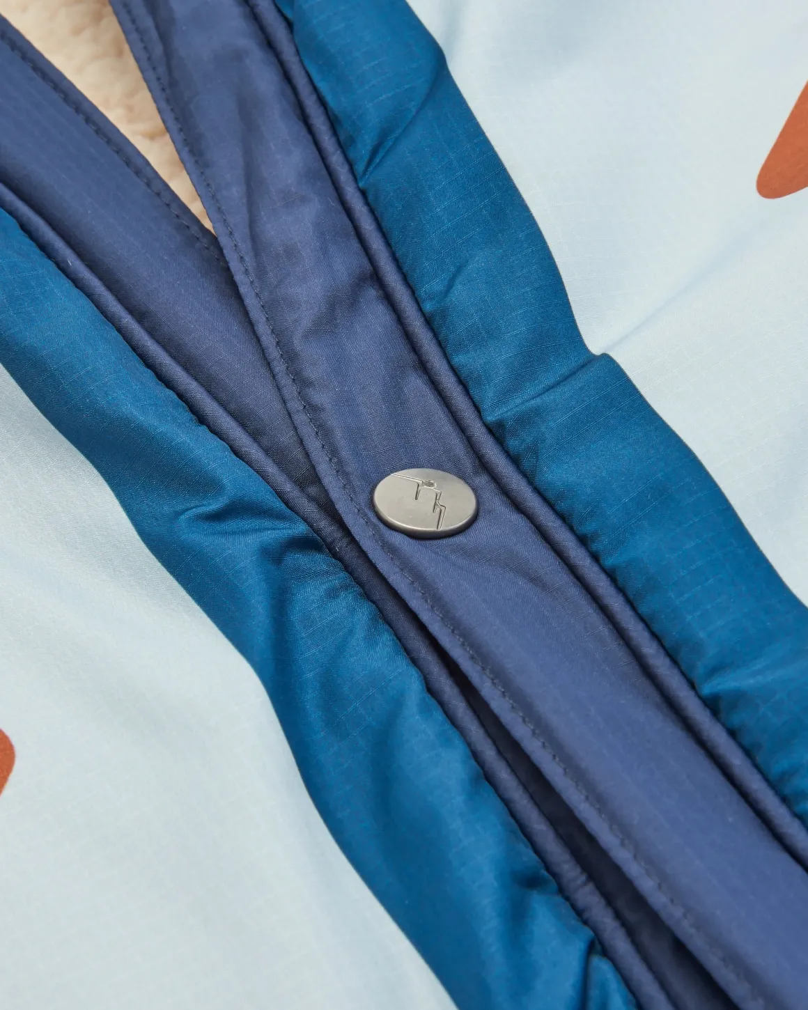 Cozy Recycled Sherpa Blanket - Mountain Geo Grey Blue