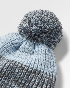 Crag Recycled Bobble Hat - Charcoal/Arctic