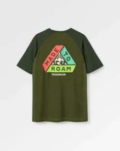 Dawn To Dusk Recycled Active T-shirt - Khaki Green