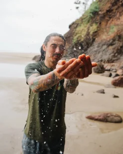 Dawn To Dusk Recycled Active T-shirt - Khaki Green