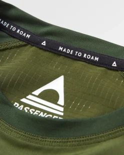 Dawn To Dusk Recycled Active T-shirt - Khaki Green