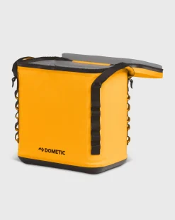 Dometic Portable Solar Charger 19