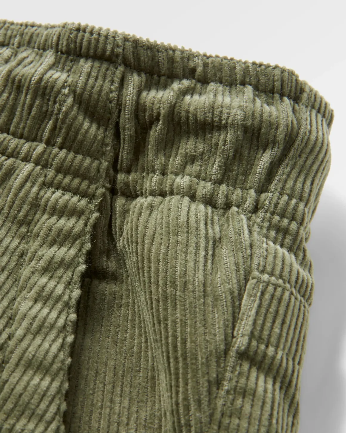 Drifter Cord Shorts - Dusty Olive