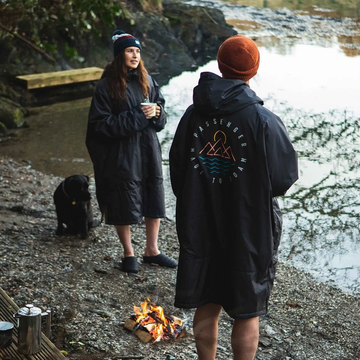 Escapism Recycled Sherpa Lined Changing Robe - Black