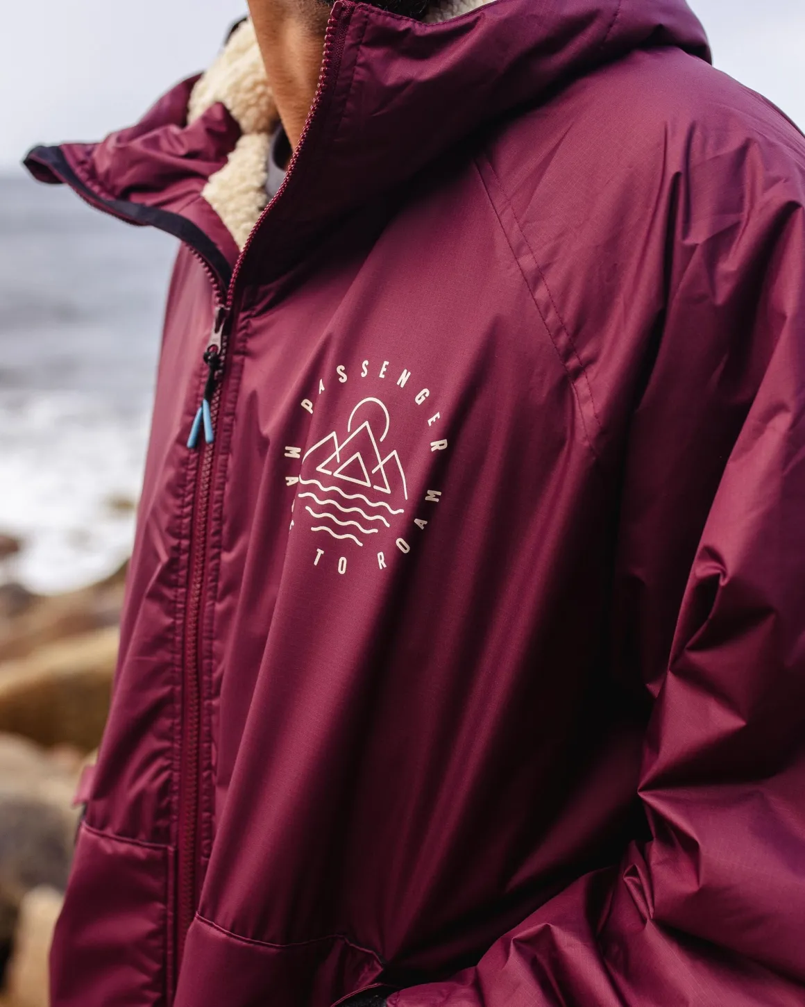 Escapism Recycled Sherpa Lined Changing Robe - Windsor Wine