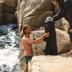 Escapism Recycled Towel Lined Changing Robe - Black