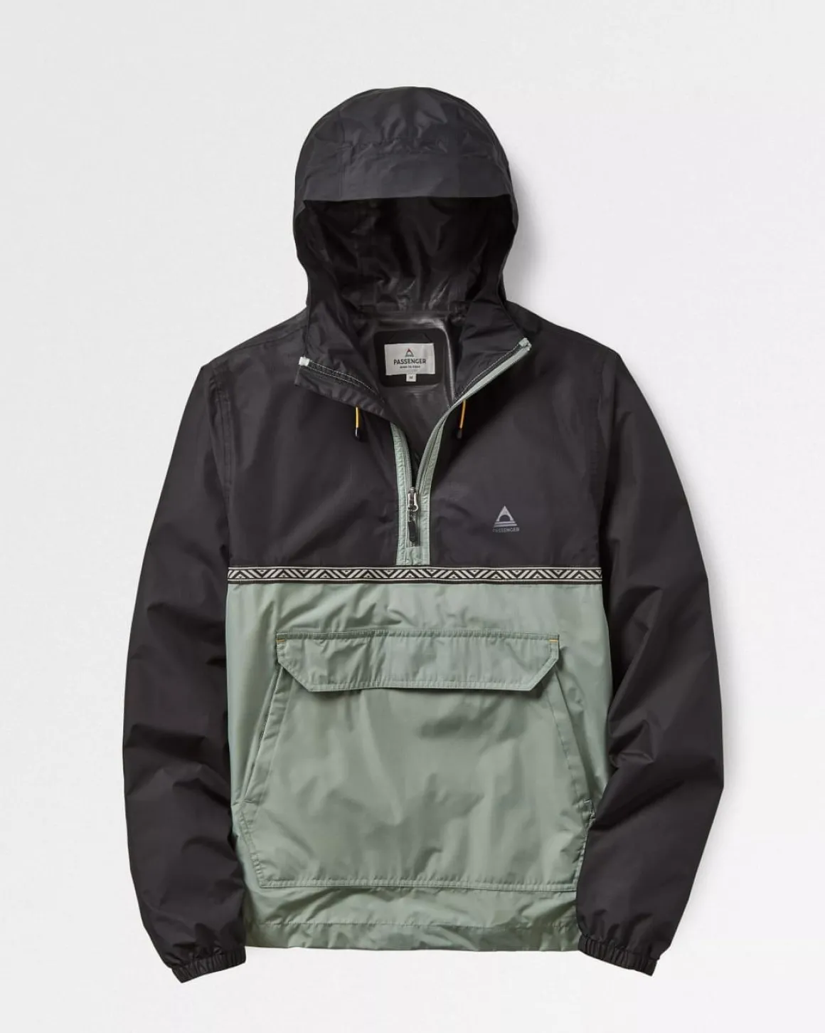 Flow Half Zip Recycled Water Resistant Jacket - True Black/Pistachio