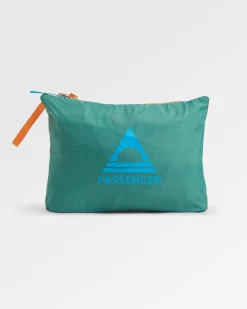 Gusto Recycled Windshell Pullover - Deep Sea