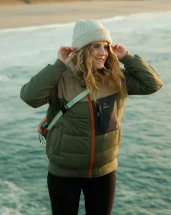 Inspire Recycled Insulated Jacket - Dusty Olive
