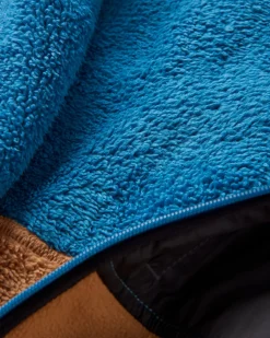Loch Hooded Recycled Polar Fleece - Toffee/Blue Steel