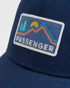 Made To Roam Mesh Snapback Hat - Rich Navy