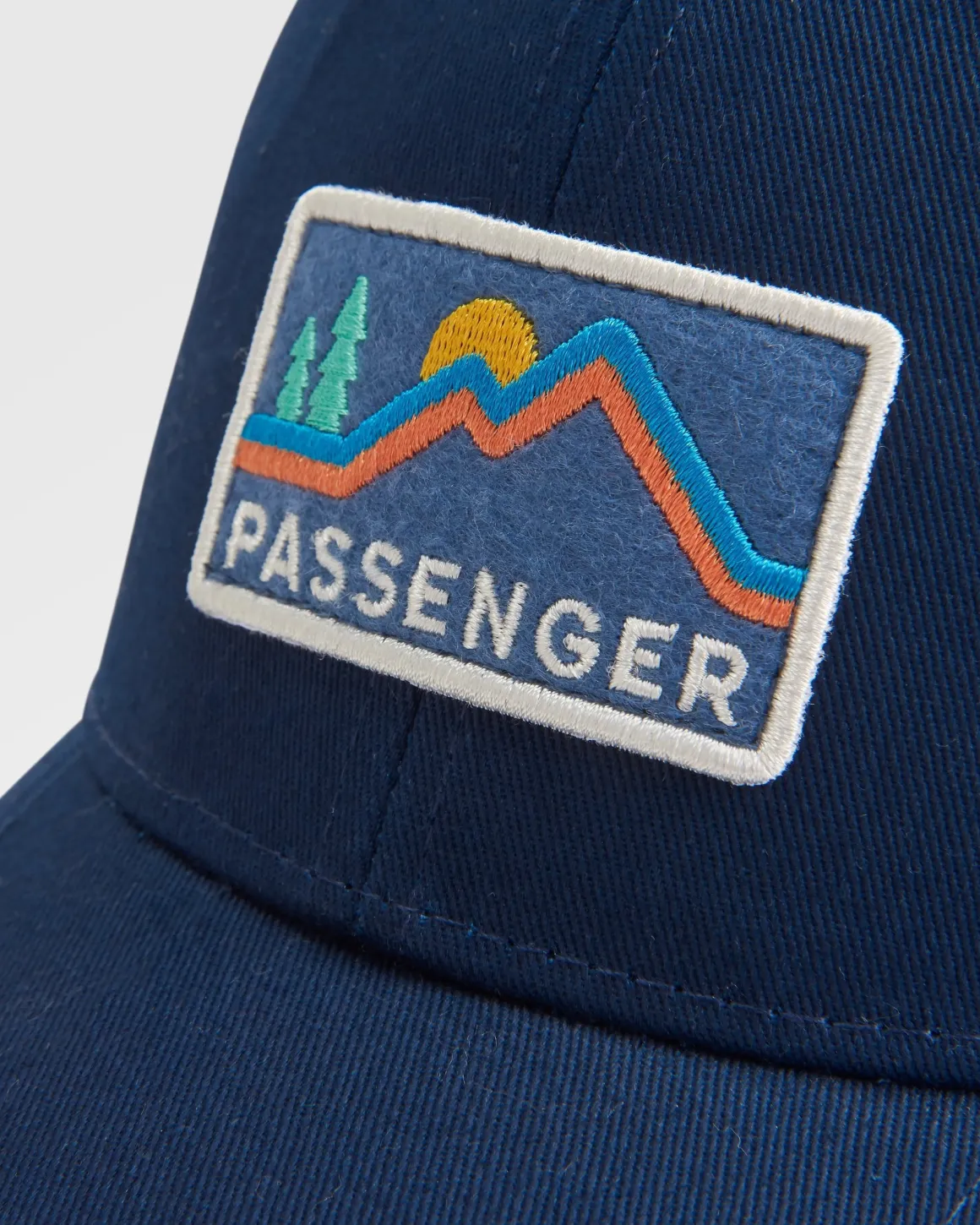 Made To Roam Mesh Snapback Hat - Rich Navy