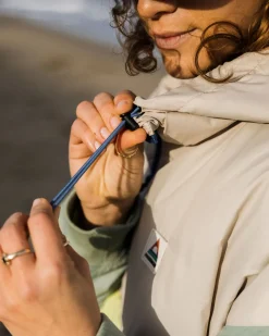 Moonlight Recycled Insulated Pullover - Lime Juice