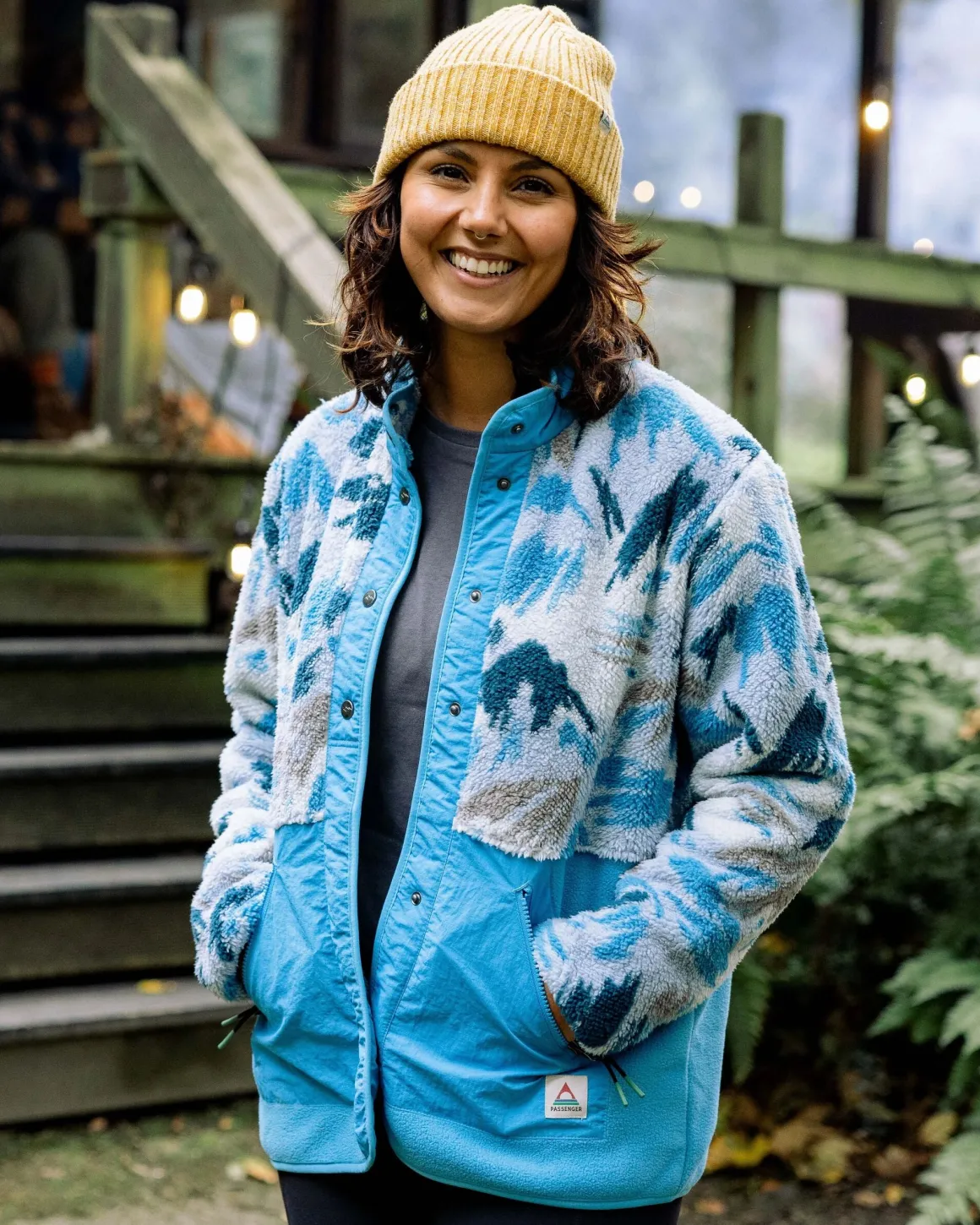 Navegado Recycled Soft-Touch Sherpa Fleece - Abstract Mountain Blue Fog