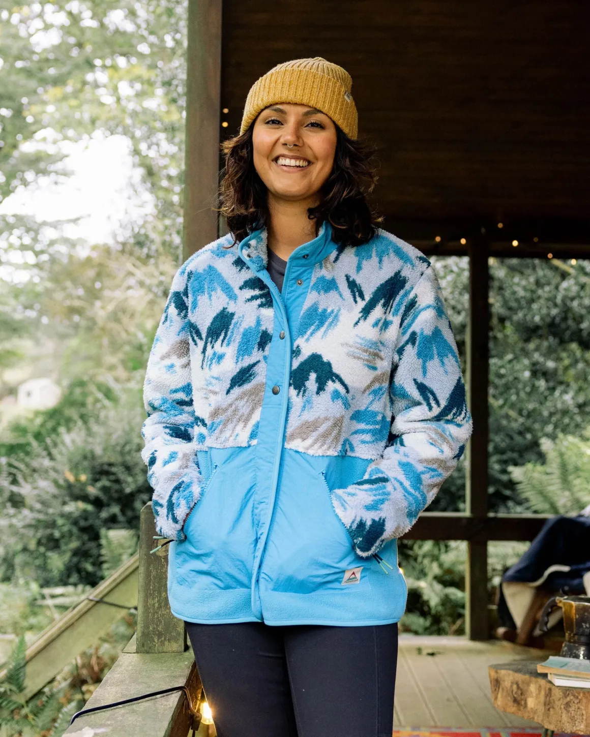 Navegado Recycled Soft-Touch Sherpa Fleece - Abstract Mountain Blue Fog