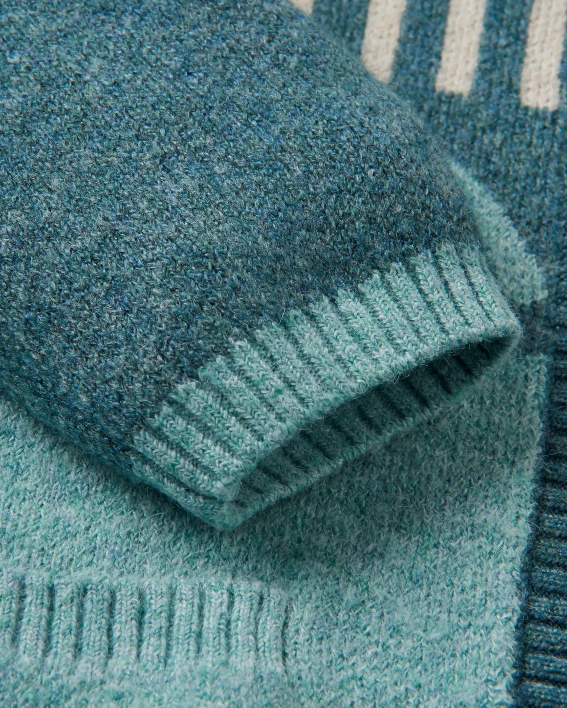 Nettle Recycled Knitted Sweater - Arctic