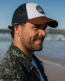 Odyssey Mesh Snapback Hat - Rich Navy/Rubber