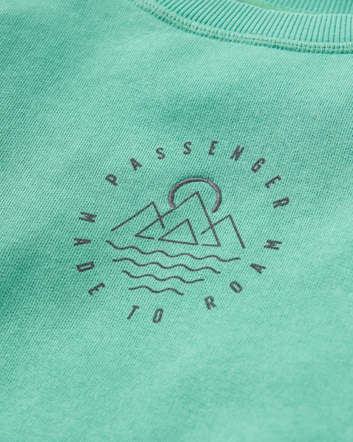 Remote Recycled Cotton Long Sleeve Sweatshirt - Green Spruce