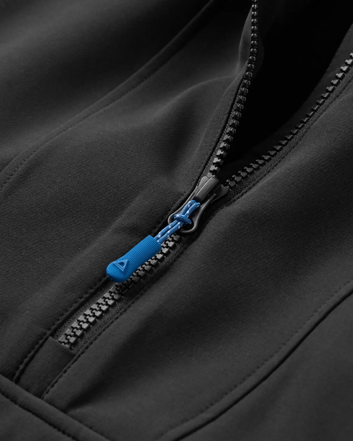 Roamer Recycled Softshell Jacket - Black