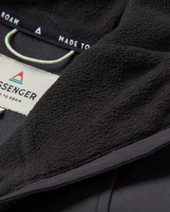 Roamer Recycled Softshell Jacket - Black