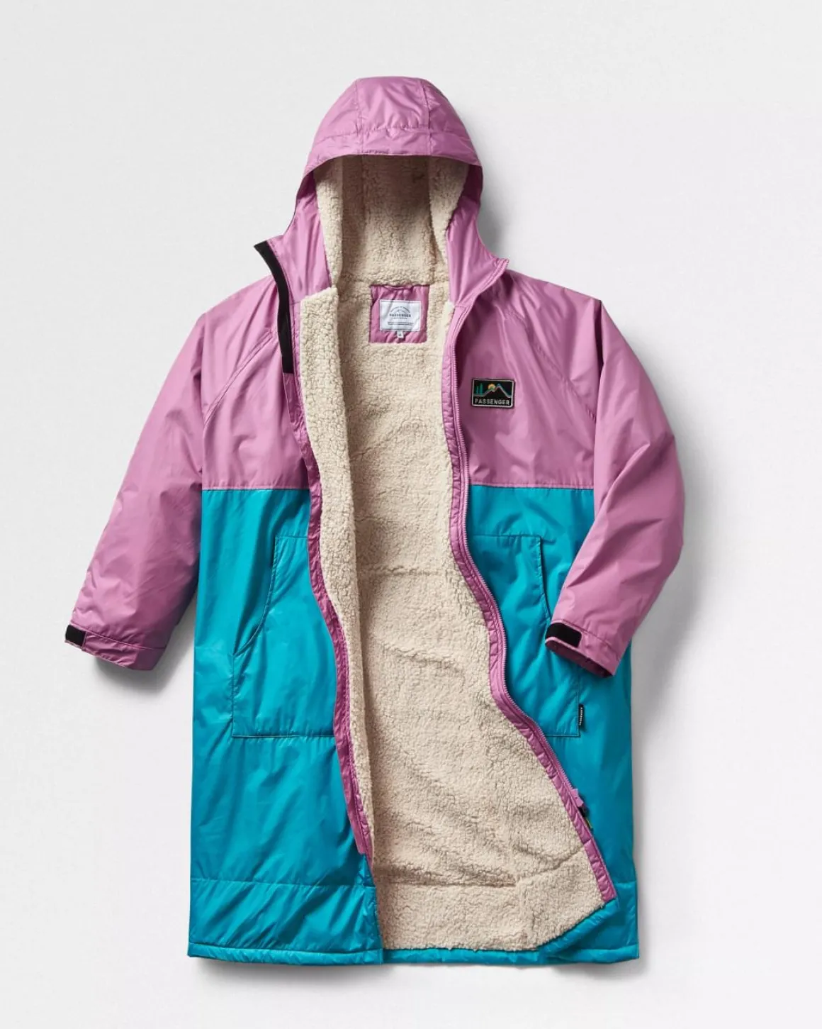 Roaming Recycled Sherpa Lined Changing Robe - Viridian Green/Orchid