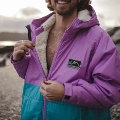 Roaming Recycled Sherpa Lined Changing Robe - Viridian Green/Orchid