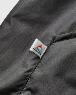 Roaming Recycled Sherpa Lined Changing Robe - Black/ Khaki Green