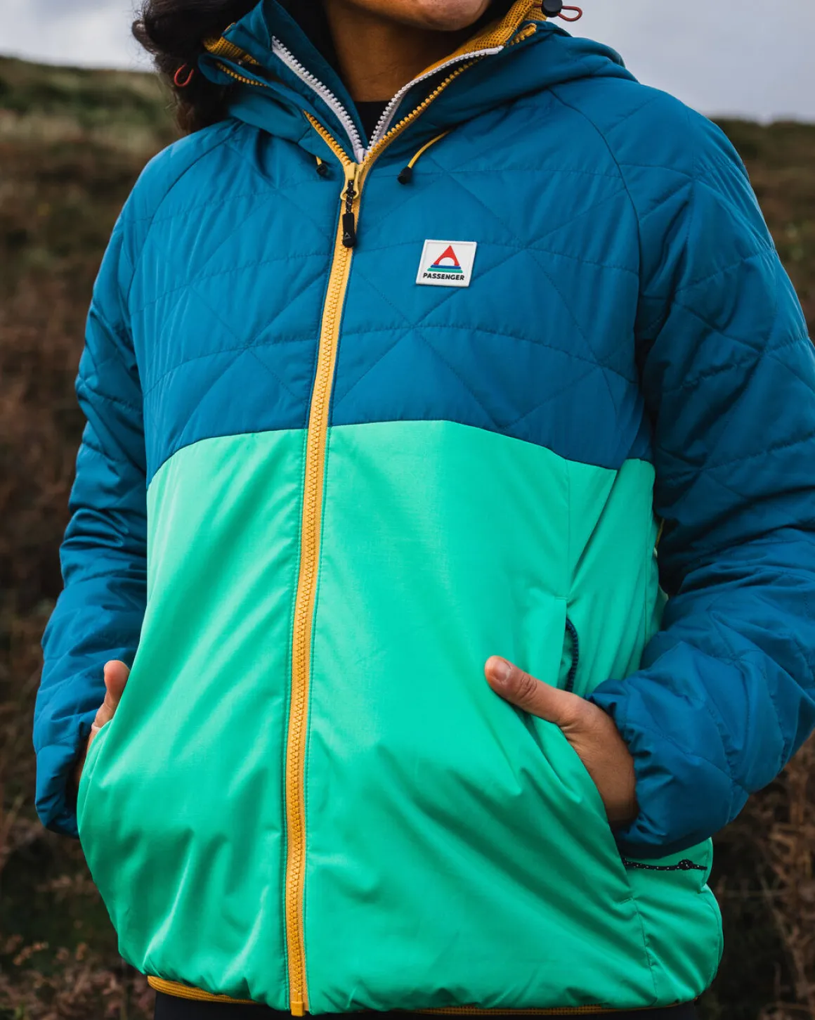 Singletrack Recycled Thermore® Insulated Jacket - Corsair Blue/ Jungle Green
