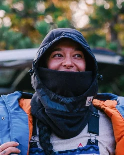 Snow Lodge Hood - Black