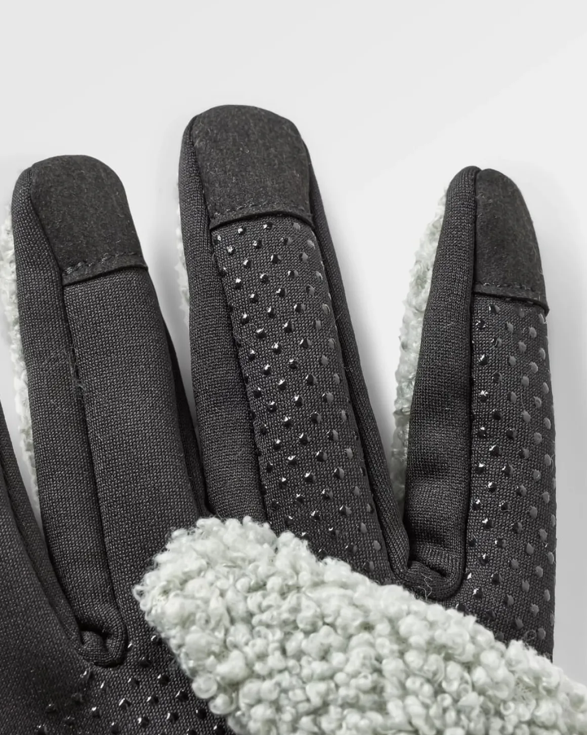 Snowfall 2.0 Recycled Sherpa Gloves - Pistachio