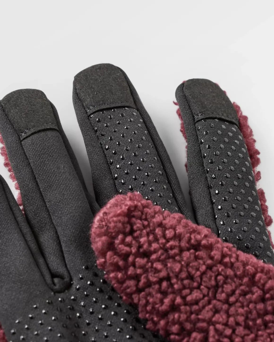 Snowfall 2.0 Recycled Sherpa Gloves - Wine