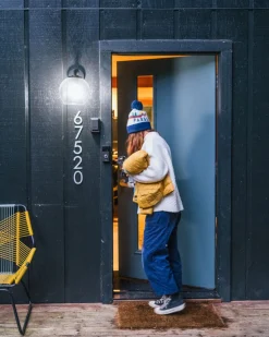 Someday 2.0 Organic Corduroy Crop Pants - Dark Denim