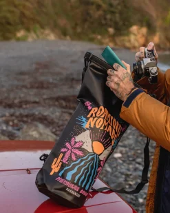 Tide 10L Recycled Dry Bag - Roaming Nomads