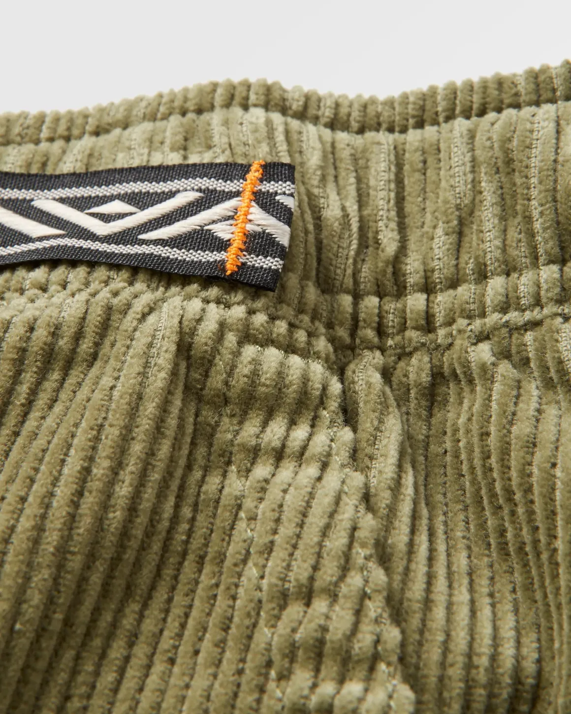 Topanga Cord Short - Khaki Green