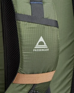 Track Recycled 20L Backpack - Fir Tree