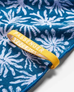 Travel Recycled Quick Dry Towel - Seaweed Blue Steel