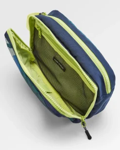 Travel Recycled Wash Kit - Alpine Camo Rain Forest